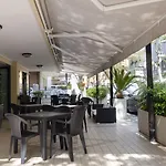 Senyor Hotel