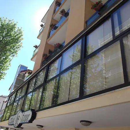 Senyor 3* Римини