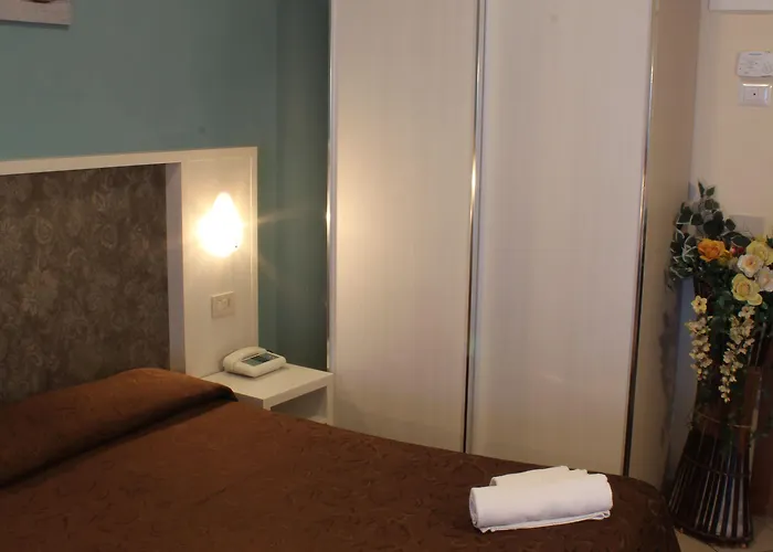 Senyor 3* Римини