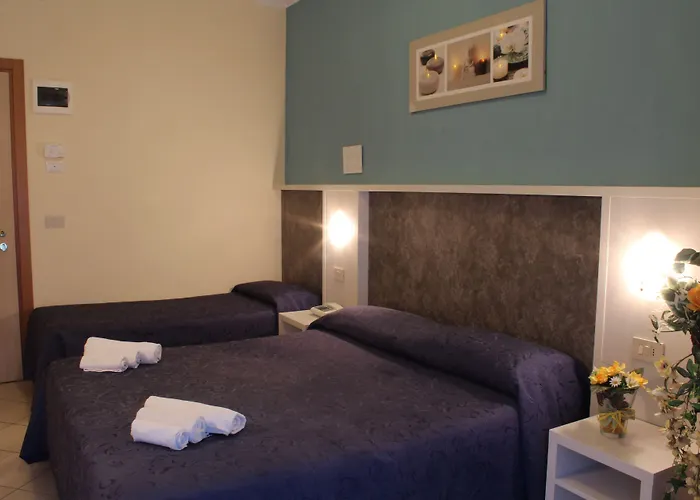 Senyor 3* Римини