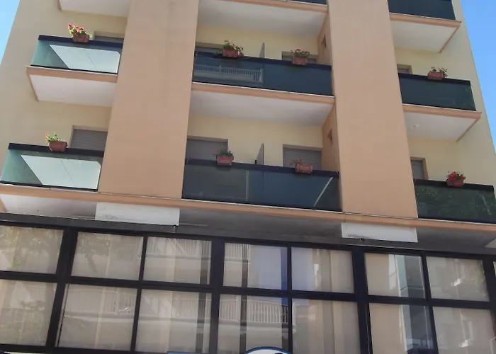 Szálloda Senyor Rimini